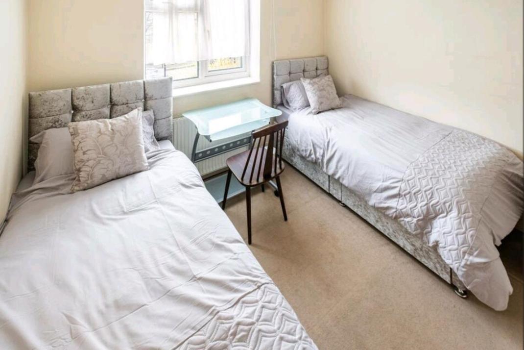 London Stratford Holiday Home 외부 사진